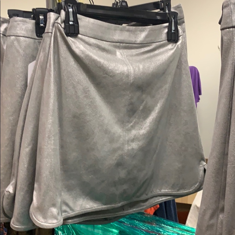 Women’s skirt